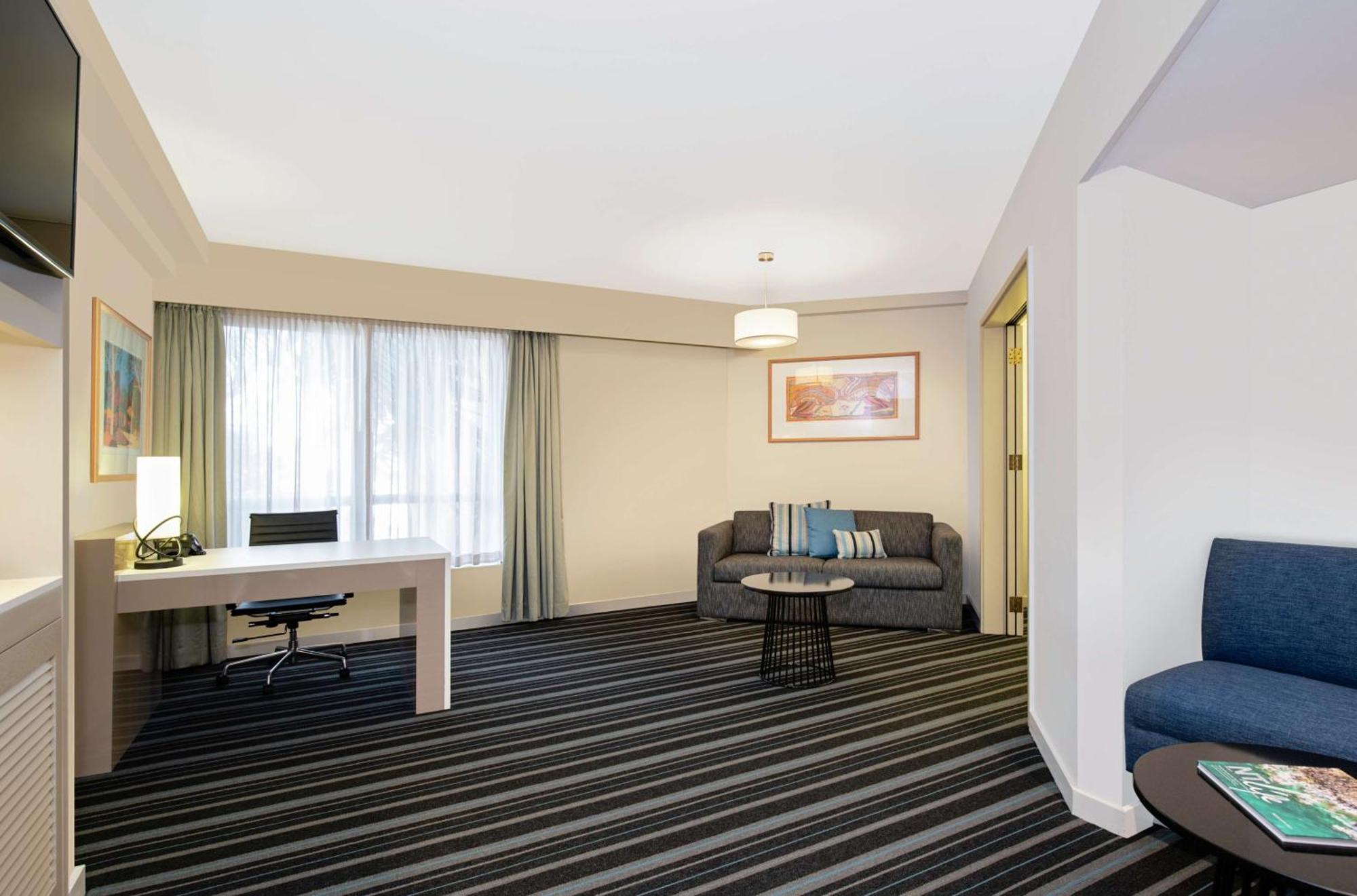Готель Doubletree By Hilton Esplanade Дарвін Екстер'єр фото